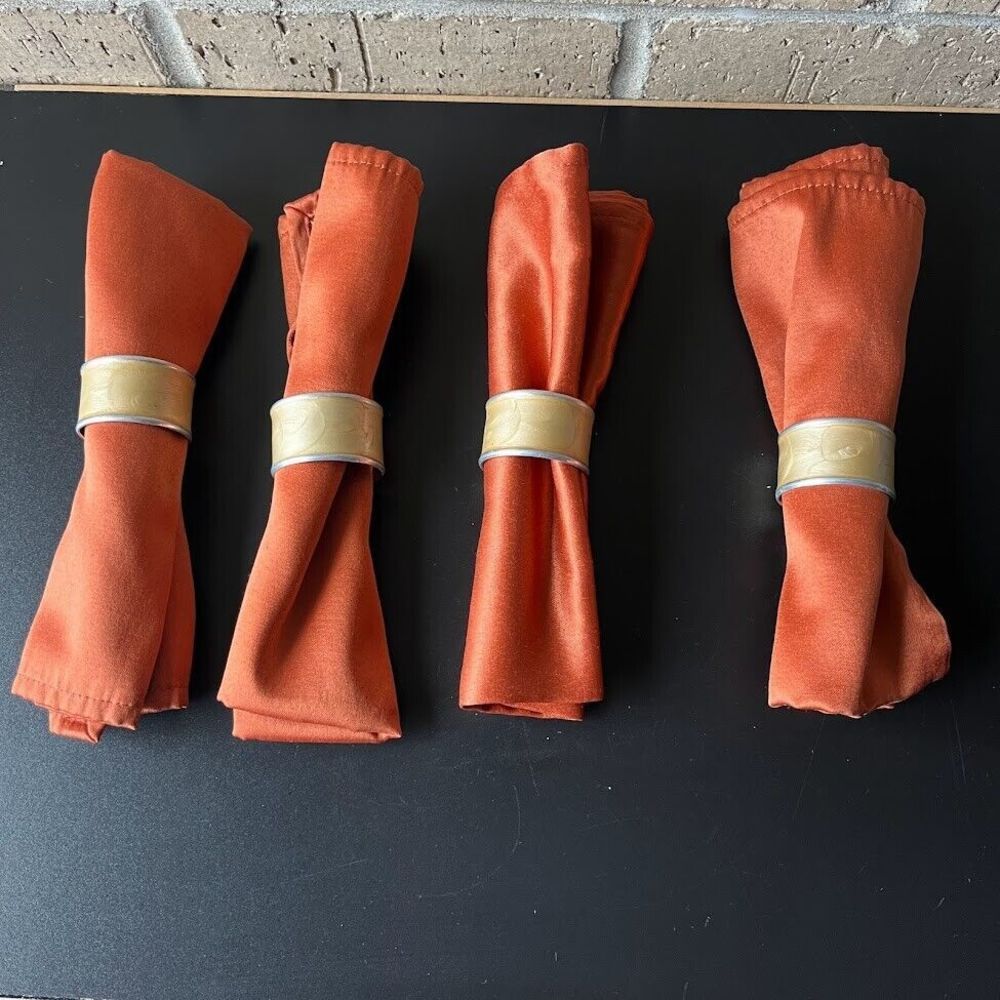 Set of Four 17x17 In Burnt Orange Polyester Cloth Napkins w/ 4 Tan Napkin Rings